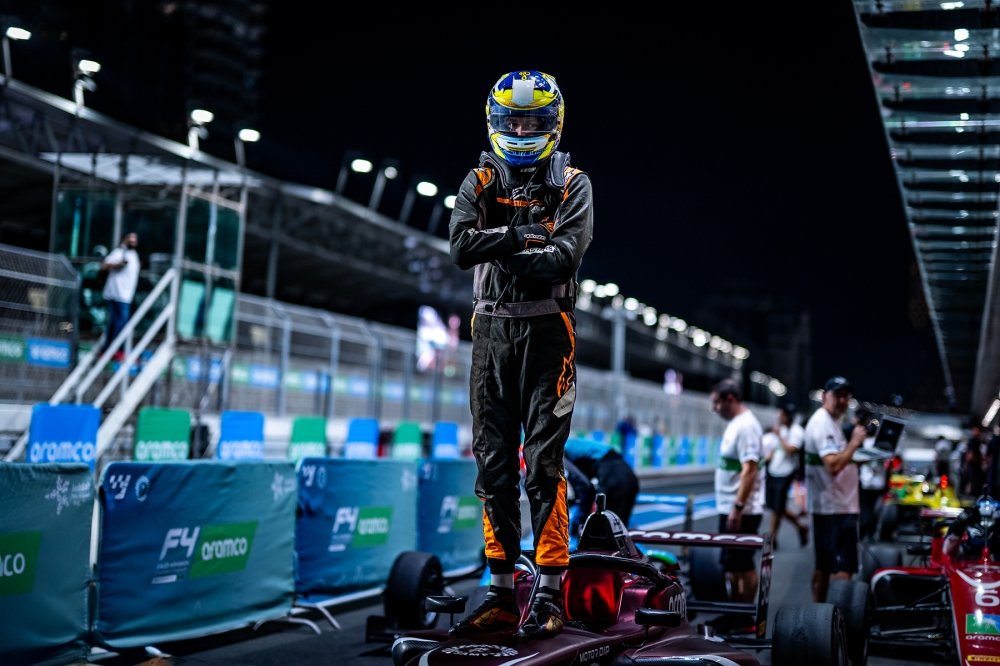 منافسات-قوية-في-ختام-الجولة-الرابعة-من-بطولة-أرامكو-السعودية-للفورمولا4