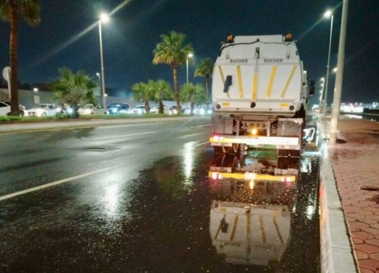 عاجل-|-حتى-2-صباحًا.-أمطار-غزيرة-على-أجزاء-من-4-مناطق