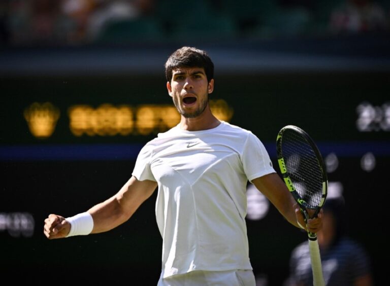 الإصابة-تطيح-بـ-ألكاراز-من-كأس-ديفيز