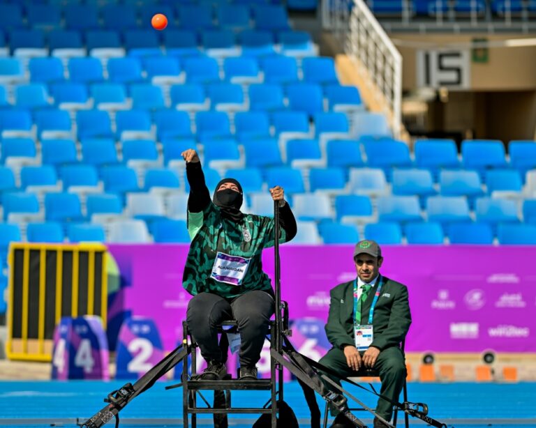 بالعلامة-الكاملة.-أخضر-اليد-في-نصف-نهائي-“الرياض-2025”