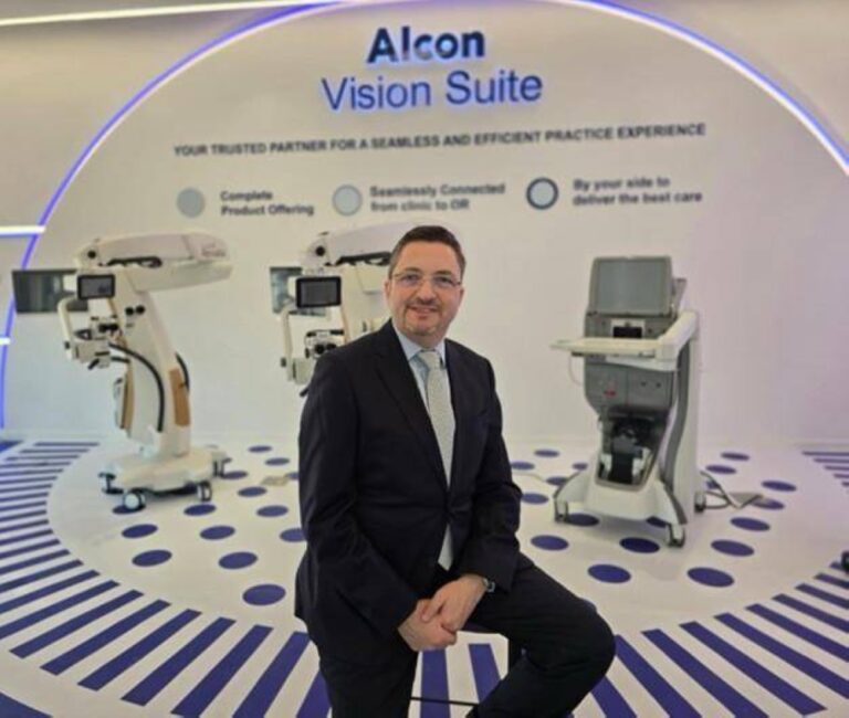 فادي-الصفدي-لـ”الوطن”:-“ألكون”-شركاء-في-تطوير-طب-العيون-بالسعودية.-وتمكين-الكفاءات-الوطنية-هو-جوهر-التزامنا