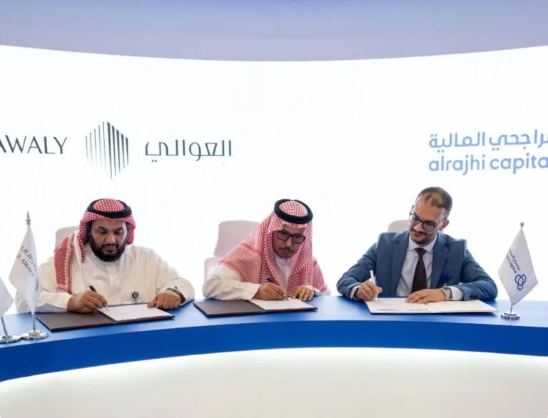 اتفاقية-بين-العوالي-العقارية-والراجحي-كابيتال-بـ-2.5-مليار-ريال-لتصبح-الأكبر-في-سيتي-سكيب-2025