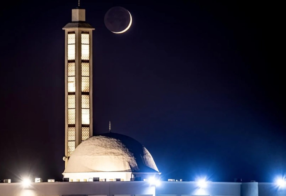 شاهد-بالصور.-مشهد-فلكي-لافت-يتلألأ-في-سماء-الحدود-الشمالية