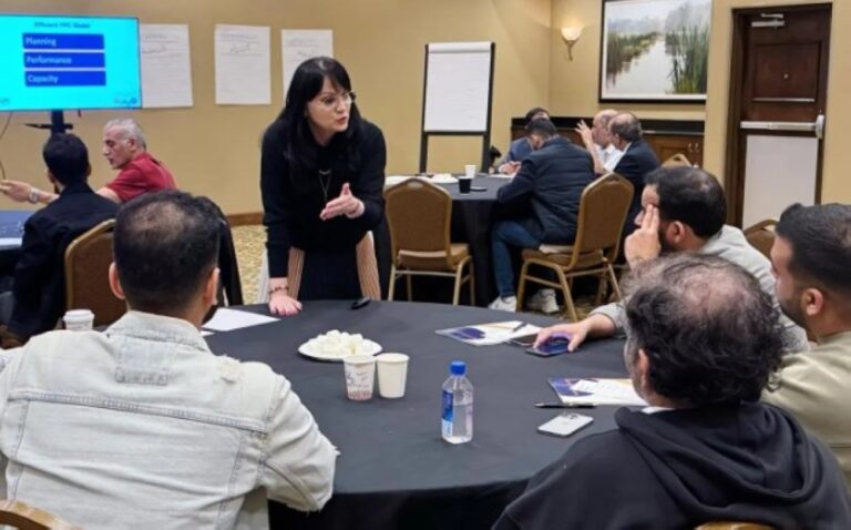 الداخلية-تنظم-برنامجًا-تدريبيًا-في-إدارة-الأداء-بولاية-فلوريدا