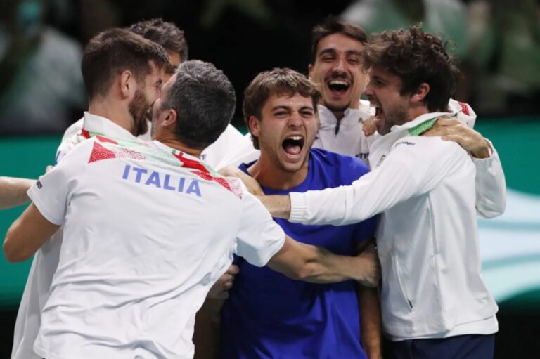 كأس-ديفيز:-إيطاليا-تتفوق-على-إسبانيا-وتحرز-اللقب-للمرة-الثالثة-تواليا