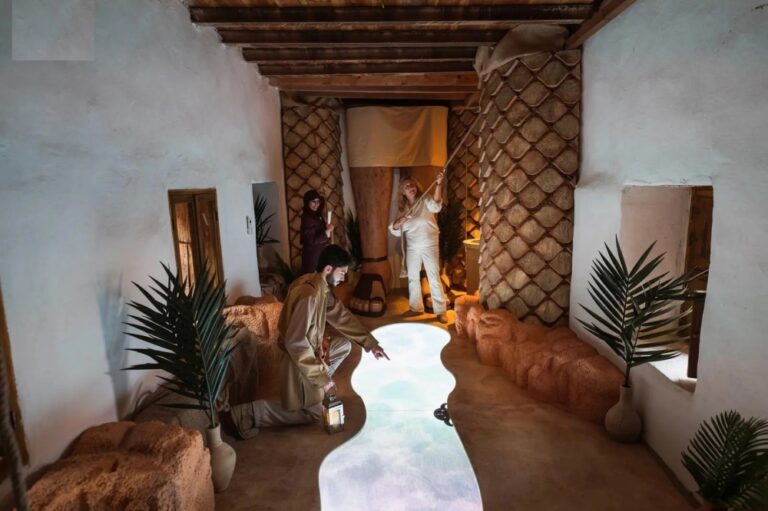 “بيت-الهروب”.-تجربة-تفاعلية-فريدة-تعرف-الزوار-بقصص-الماضي-في-العلا