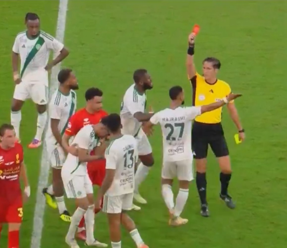 لجنة-الانضباط-والأخلاق-توقع-عقوبة-مغلظة-على-زياد-الجهني-بعد-الاعتداء-على-لاعب-القادسية