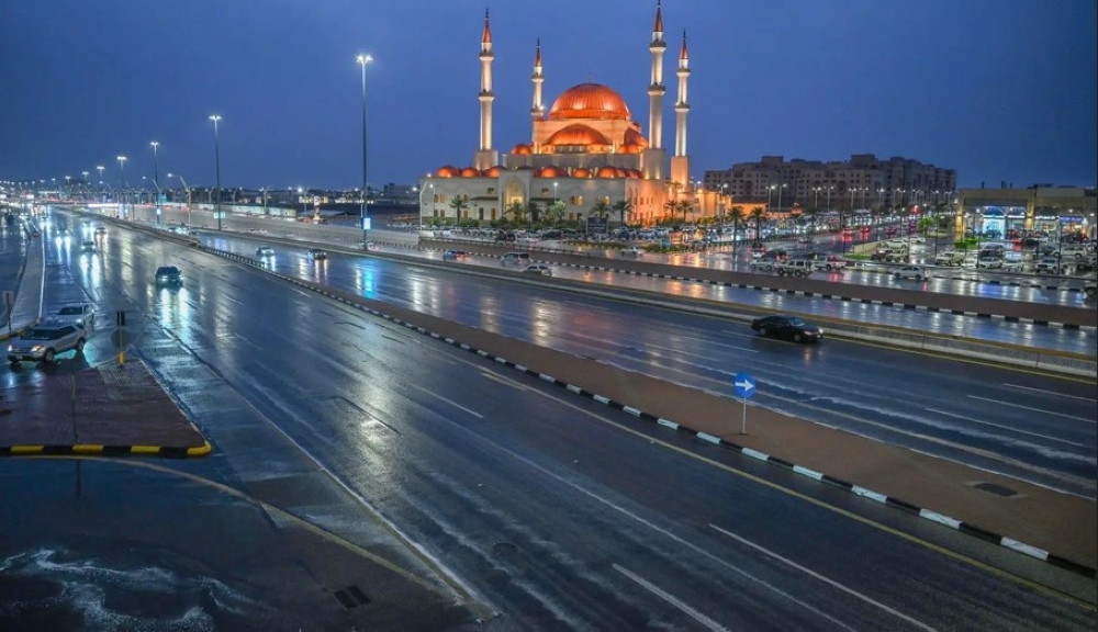 أمطار-رعدية-ورياح-نشطة-وضباب.-توقعات-طقس-الجمعة-في-السعودية