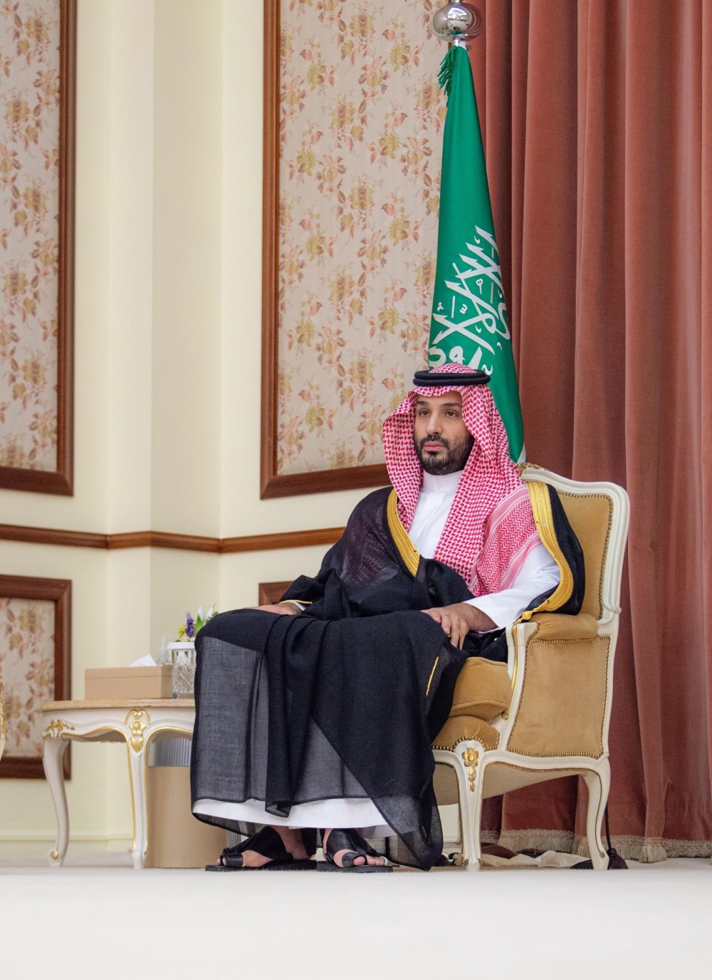 نيابة-عن-خادم-الحرمين-وأمام-ولي-العهد.-السفراء-المُعينون-حديثًا-يؤدون-القسم