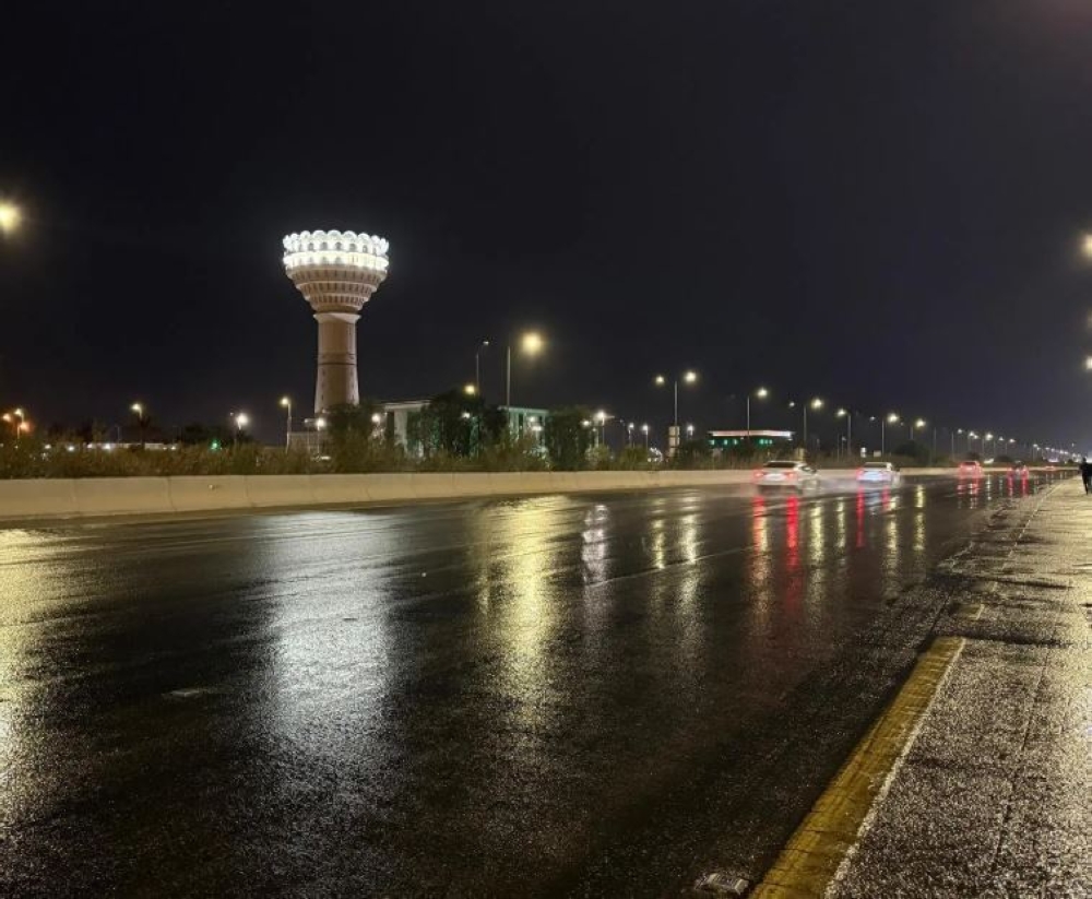 الجوف.-أمطار-وصواعق-رعدية-وشبه-انعدام-في-الرؤية-على-القريات