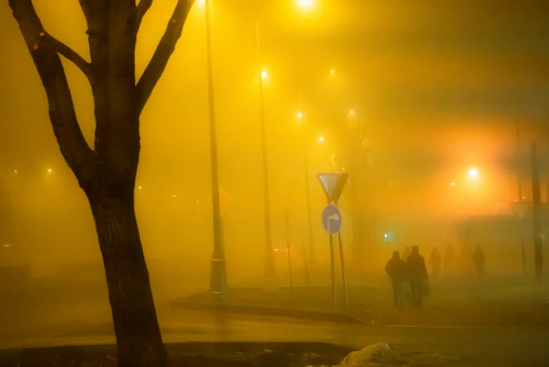 عاجل-|-طقس-الصباح-الباكر.-ضباب-متباين-الشدة-على-أجزاء-من-6-مناطق