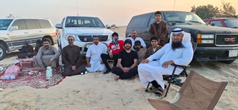 فيديو-وصور.-الأمطار-تشجع-أهالي-الأحساء-على-الخروج-للتنزه-في-البر