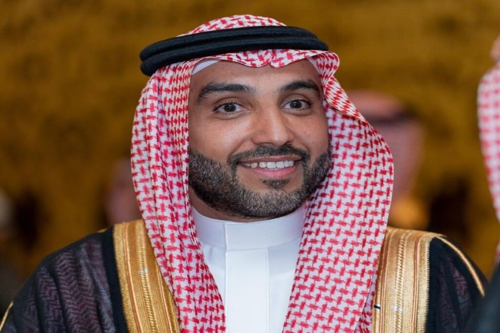 المهندس ماجد موسى الغيث يحصد جائزة التميز المهني العربي لعام 2025 ويُختار ضمن أفضل مائة رئيس تنفيذي عربي 77 IMG 20251208 WA0014