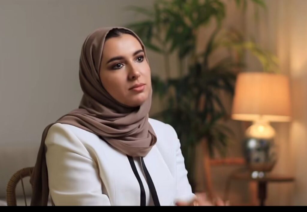 حريق في منزل الدكتورة عزيزة الخضر وإصابة والدتها ونقلها إلى العناية المركزة بالرياض 76 IMG 20251213 WA0041