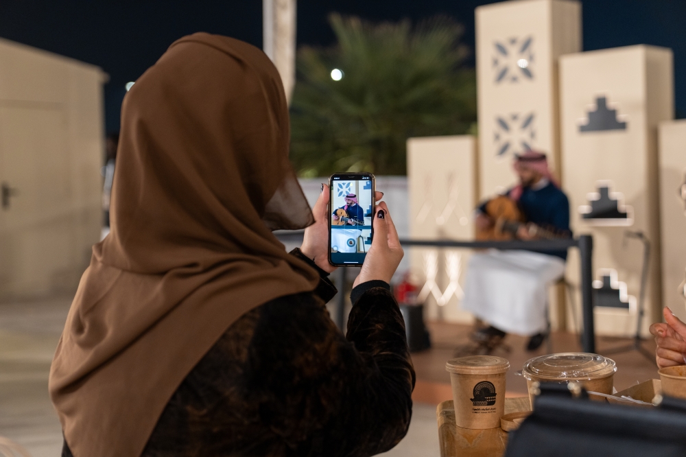 القطيف.. 6 آلاف زائر و8600 طبق في ختام مهرجان المأكولات 25 القطيف.-6-آلاف-زائر-و8600-طبق-في-ختام-مهرجان-المأكولات