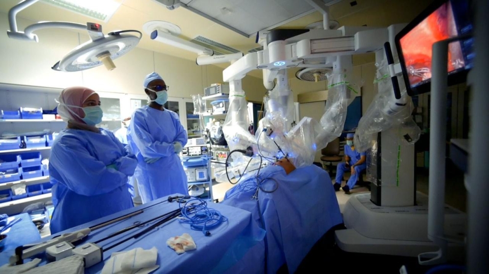 مدينة الملك عبدالله الطبية تحقق 100 جراحة روبوتية خلال أشهر وتتصدر الشرق الأوسط 60 مدينة-الملك-عبدالله-الطبية-تحقق-100-جراحة-روبوتية-خلال-أشهر-وتتصدر-الشرق-الأوسط
