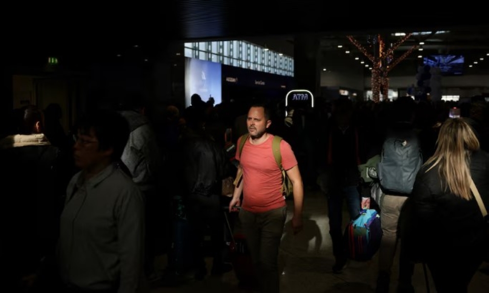 اليونان تعلن إغلاق كامل مجالها الجوي لحين إشعار آخر.. وهذا السبب 58 اليونان-تعلن-إغلاق-كامل-مجالها-الجوي-لحين-إشعار-آخر.-وهذا-السبب