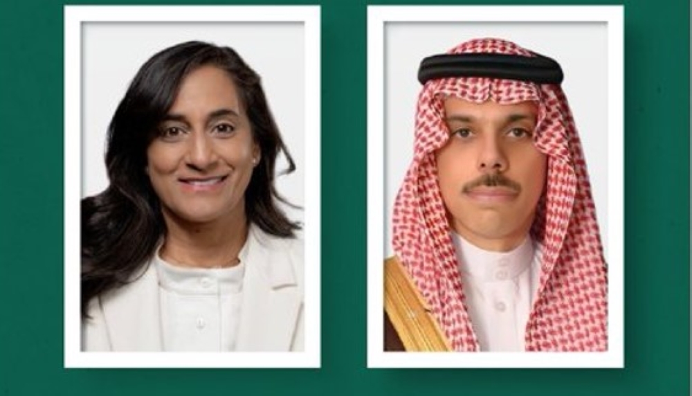 وزير الخارجية ونظيرته الكندية يستعرضان العلاقات والمستجدات 3 وزير-الخارجية-ونظيرته-الكندية-يستعرضان-العلاقات-والمستجدات