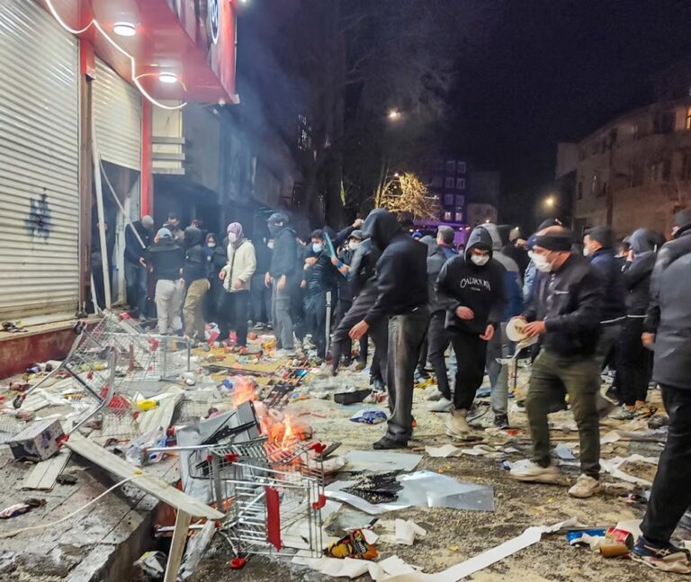 البيت-الأبيض:-الدبلوماسية-خيار-مفتوح-مع-إيران-رغم-تهديدات-ترامب