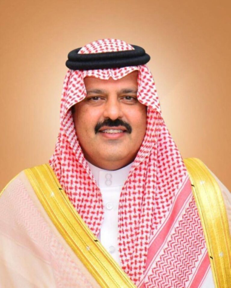 حائل.-تنظيم-أكبر-مسيرة-لسيارات-الدفع-الرباعي-لكسر-الرقم-القياسي-بموسوعة-غينيس​