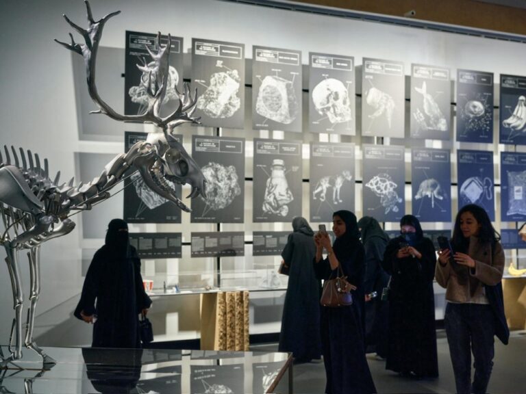 مركز-الدرعية-لفنون-المستقبل-يفتتح-رابع-معارضه-الرئيسية