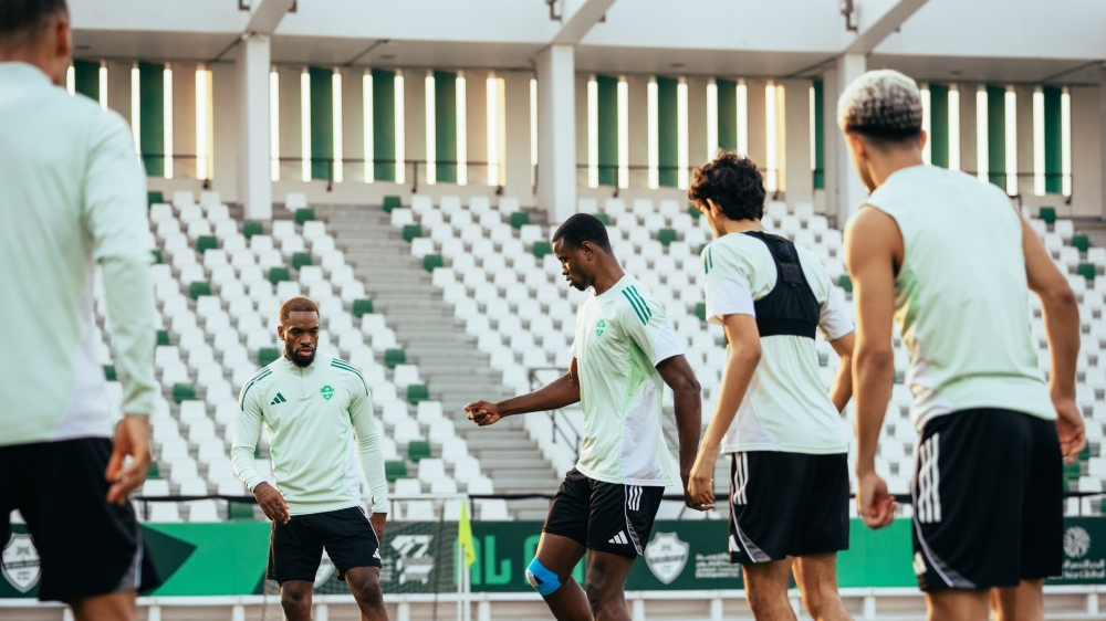 الأهلي-يستعيد-ثنائي-قبل-مباراة-الخلود-في-دوري-روشن