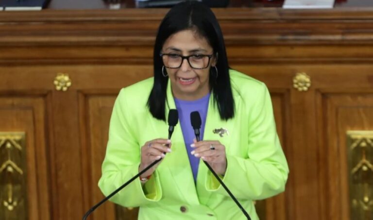 ناقشا-عدة-ملفات.-أبرز-ما-جاء-في-لقاء-مدير-“سي-آي-إيه”-برئيسة-فنزويلا