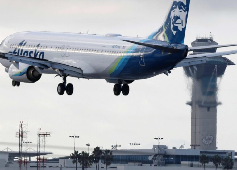 “الطيران-الأمريكية”-تحذّر-من-أنشطة-عسكرية-فوق-المكسيك-وأمريكا-الوسطى