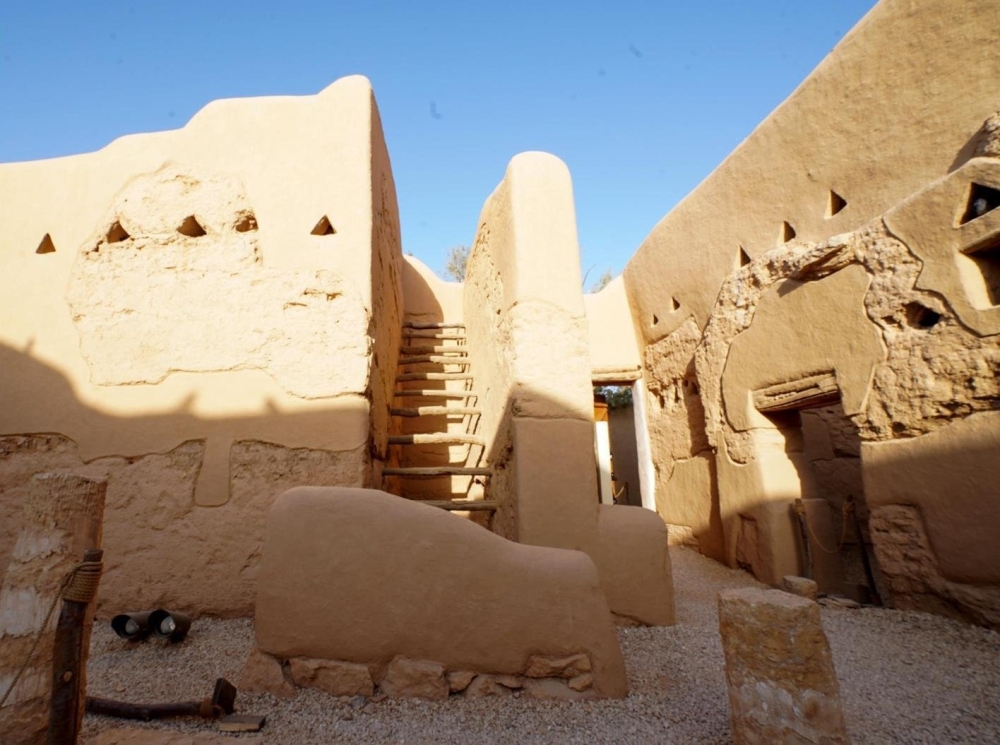 تجارب-تبرز-الشجاعة-والصبر-في-قصر-الأمير-تركي-بن-سعود-التاريخي