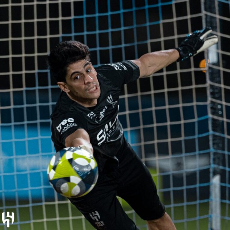 قرار-من-إنزاغي-في-الهلال-بشأن-ياسين-بونو-عقب-هزيمة-السنغال