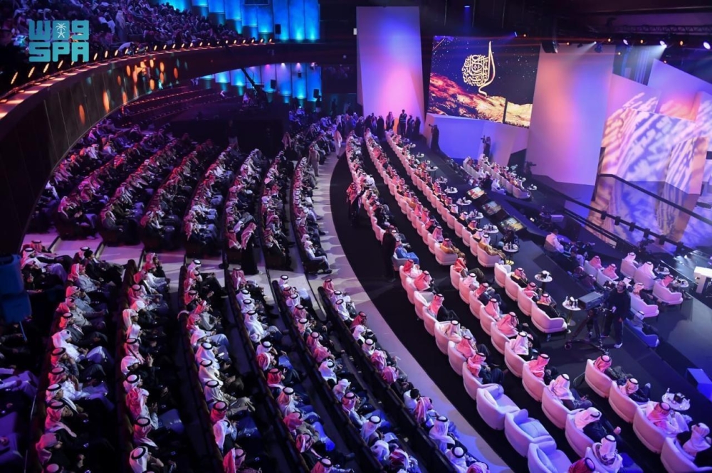 وسط-منافسة-لافتة.-تتويج-محمد-المحلكم-بلقب-“شاعر-الراية”