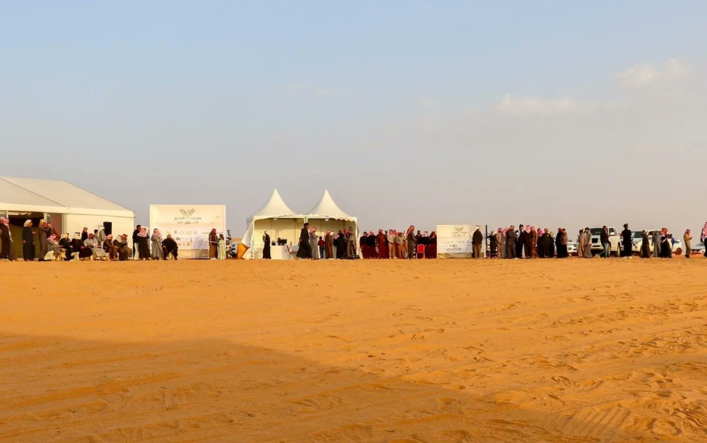 اختتام-مهرجان-القصيم-للصقور-بمحافظة-الأسياح-وسط-فعاليات-متنوعة