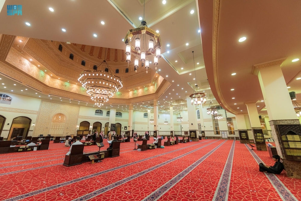 منع-التصوير-والتسول.-توجيهات-“الشؤون-الإسلامية”-لتهيئة-المساجد-خلال-رمضان