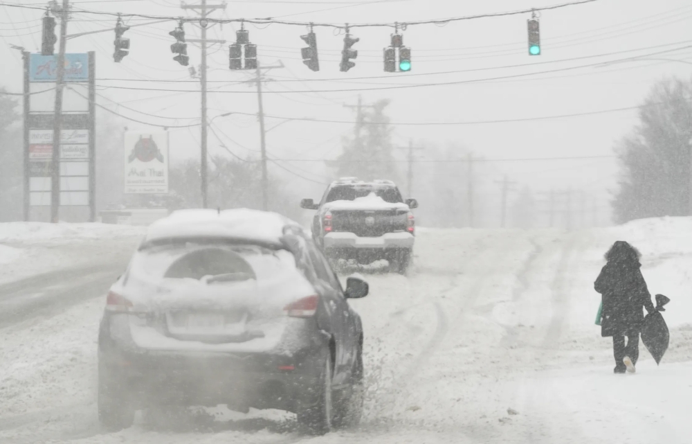 الولايات-المتحدة.-عاصفة-قطبية-تقتل-21-وتقطع-الكهرباء-عن-800-ألف-منزل