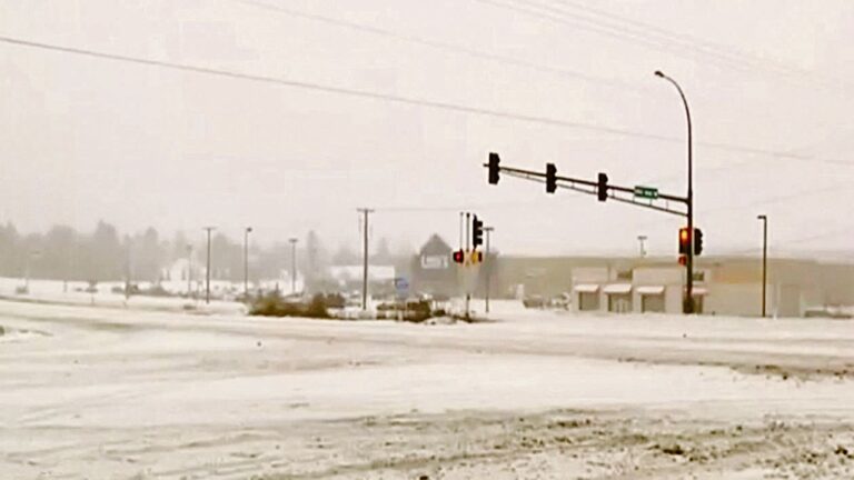 سفارة-المملكة-في-أمريكا-تغلق-أبوابها-اليوم-بسبب-العاصفة-الثلجية