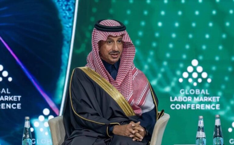 الخطيب:-رؤية-المملكة-2030-شكلت-نقطة-تحول-في-تنويع-الاقتصاد-الوطني