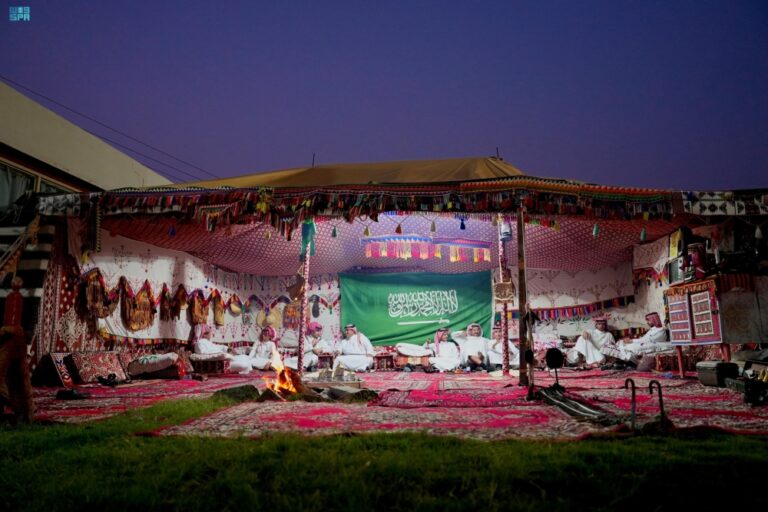 مخيمات-الباحة.-وجهة-شتوية-للتجمعات-العائلية-والفعاليات-الاجتماعية