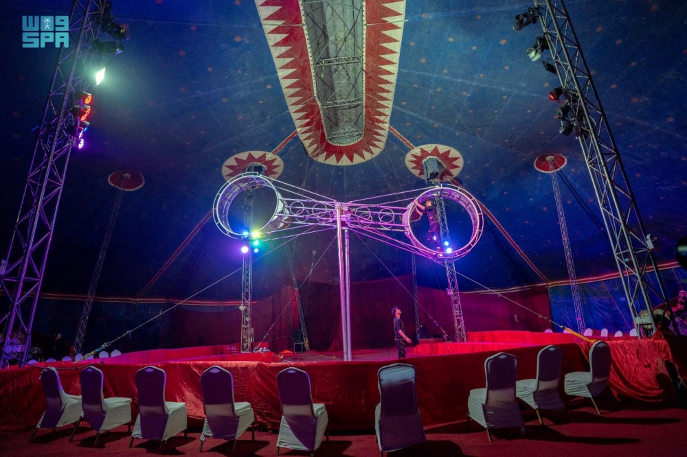 يستهدف-مختلف-الأعمار.-السيرك-العالمي-يجذب-زوار-رالي-حائل