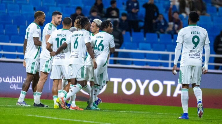 الأهلي-يستعيد-ثنائي-أمام-الهلال-في-دوري-روشن