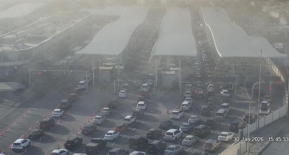 عاجل-–-زحام-العطلة-الأسبوعية-يرفع-زمن-العبور-لـ44-دقيقة-على-جسر-الملك-فهد