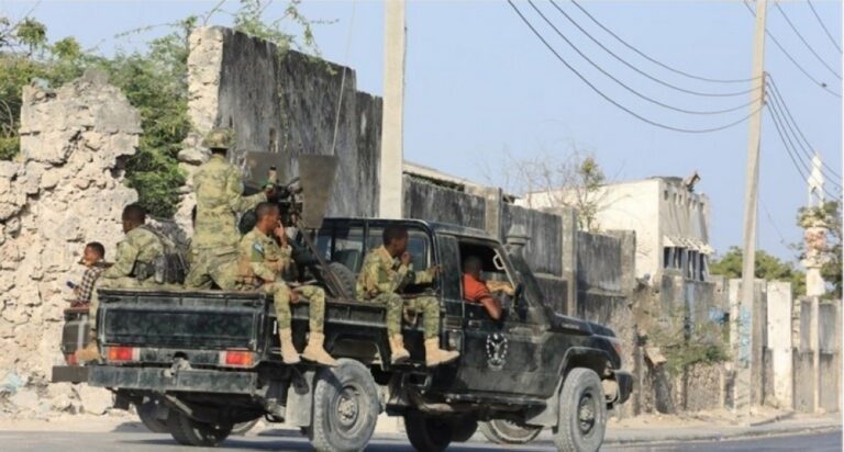 قوات-الأمن:-القضاء-على-13-إرهابيًّا-جنوب-شرق-الصومال