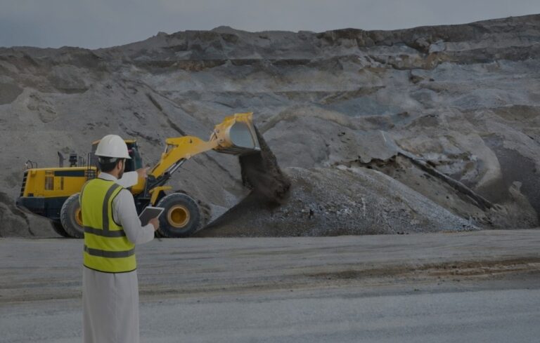 الشرقية-أولًا.-“الصناعة”-تنفذ-311-جولة-رقابية-على-المواقع-التعدينية-خلال-شهر