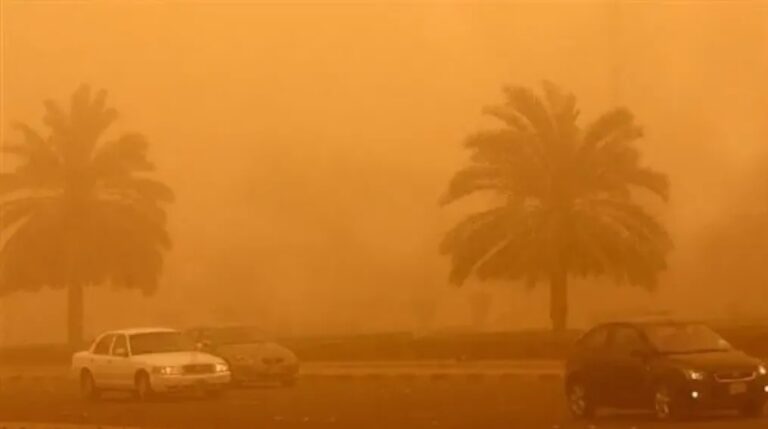 إنذار-أصفر.-أتربة-مثارة-على-أجزاء-من-منطقة-الرياض