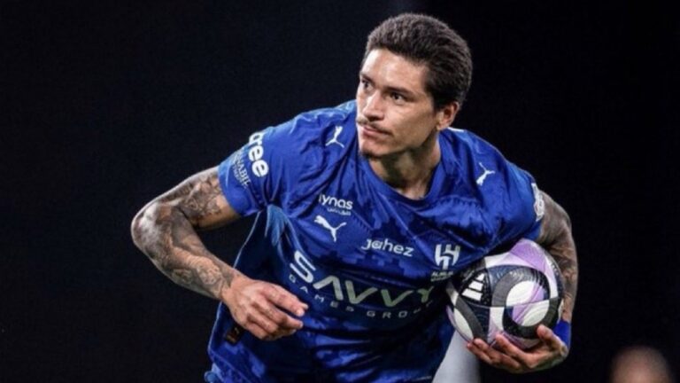 عاجل.-الكشف-عن-سبب-عدم-ضم-فلامنغو-لمهاجم-الهلال-داروين-نونيز