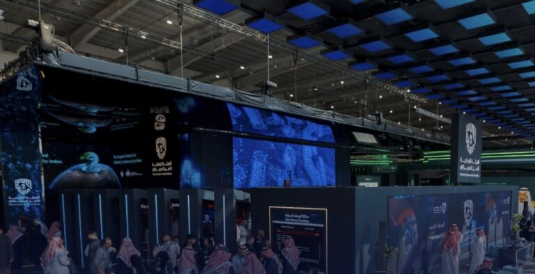 “الأمن-السيبراني”-تستعرض-دور-المملكة-الريادي-في-معرض-الدفاع-العالمي