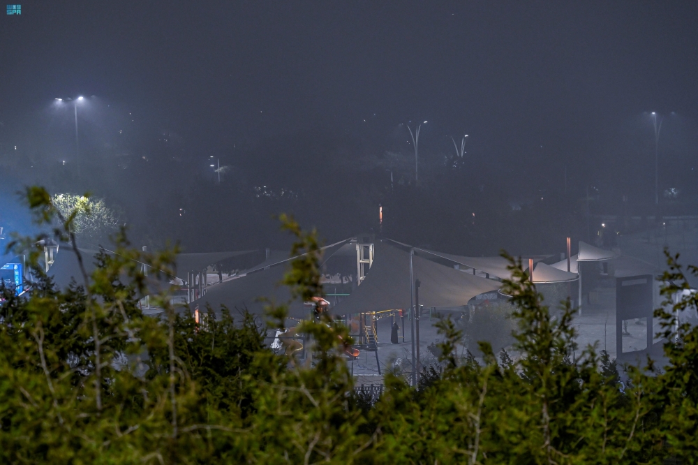 شاهد|-السحاب-وأشجار-الغابات-متعة-بصرية-تميّز-شتاء-الباحة