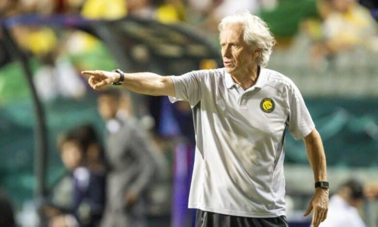 جيسوس-يتضامن-مع-كريستيانو-رونالدو-ويتخذ-قرار-عاجل-قبل-مباراة-النصر-والاتحاد