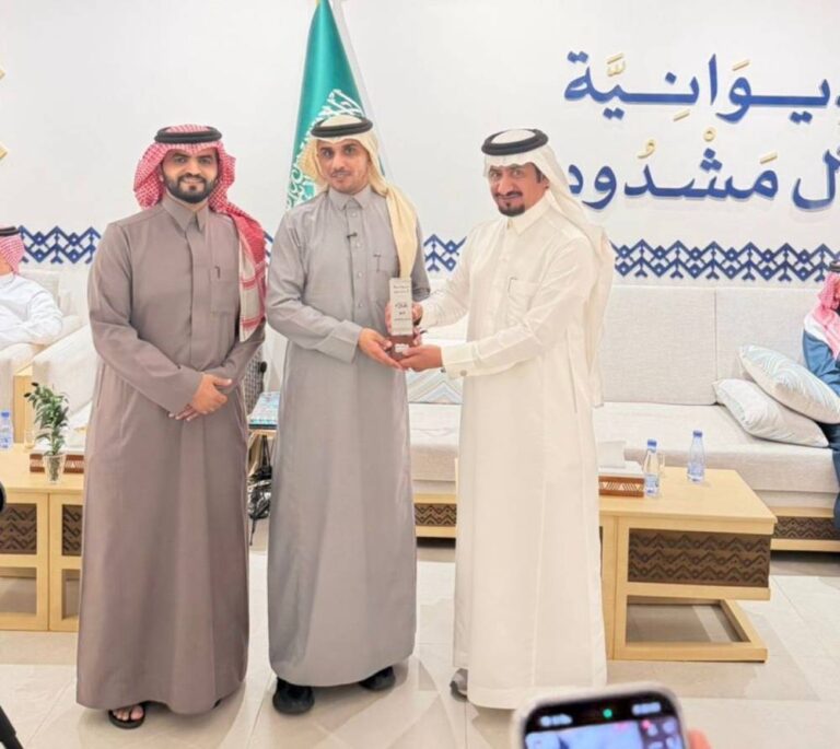 جمعية-ملاك-المطاعم-والمقاهي-تقيم-لقاء-«وشيج»-حول-التوظيف-الخاطئ