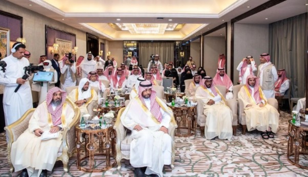 120-دولة.-تدشين-برامج-خادم-الحرمين-لتوزيع-المصاحف-والتمور-وتفطير-الصائمين