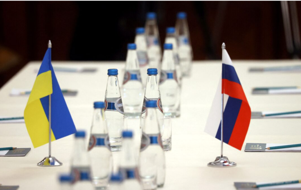 "صعبة لكن جادة".. انتهاء جلسة التفاوض الروسية الأوكرانية في جنيف 51 “صعبة-لكن-جادة”.-انتهاء-جلسة-التفاوض-الروسية-الأوكرانية-في-جنيف